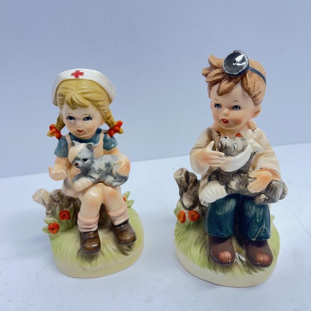 50s Napco Doctor Nurse Figurines Set C8421 Bisque Porcelain Boy Girl Cats Japan
